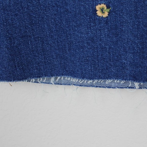 NWT Madewell Embroidered Floral Denim Mini Skirt – Spring & Summer Style - Picture 9 of 10